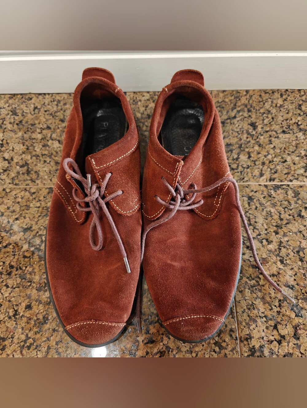 Playboy Brown Rust Suede Low Top Chukka Boots Oxford Shoes Pebbled Sole Size 250